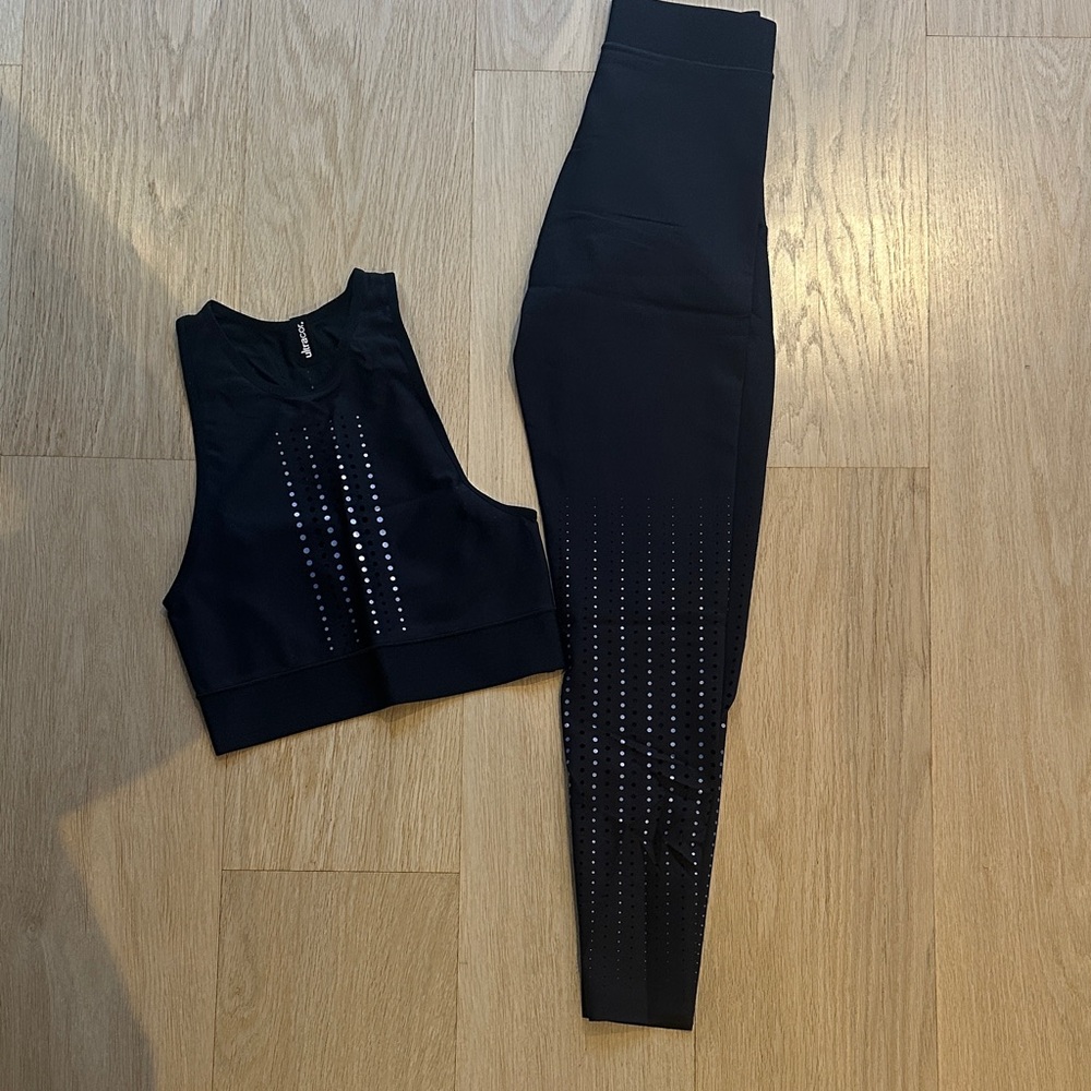 Ultracor Black Women's Leggings and Top Set